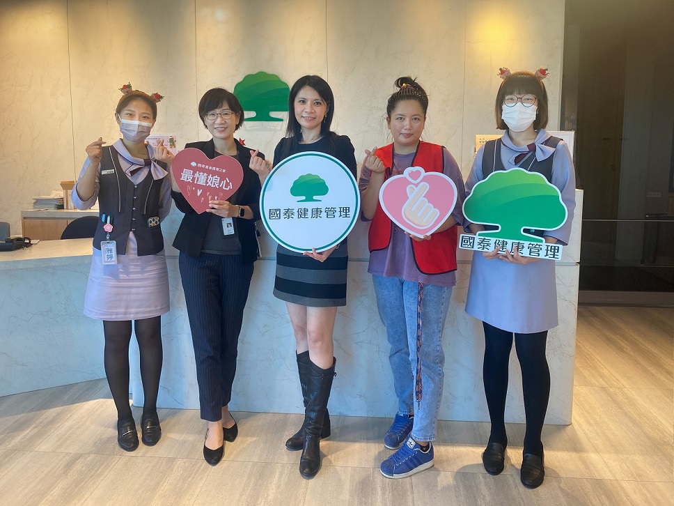 暖心齊發傳遞有溫度的服務 國泰內湖產後捐贈愛心物資回饋社會