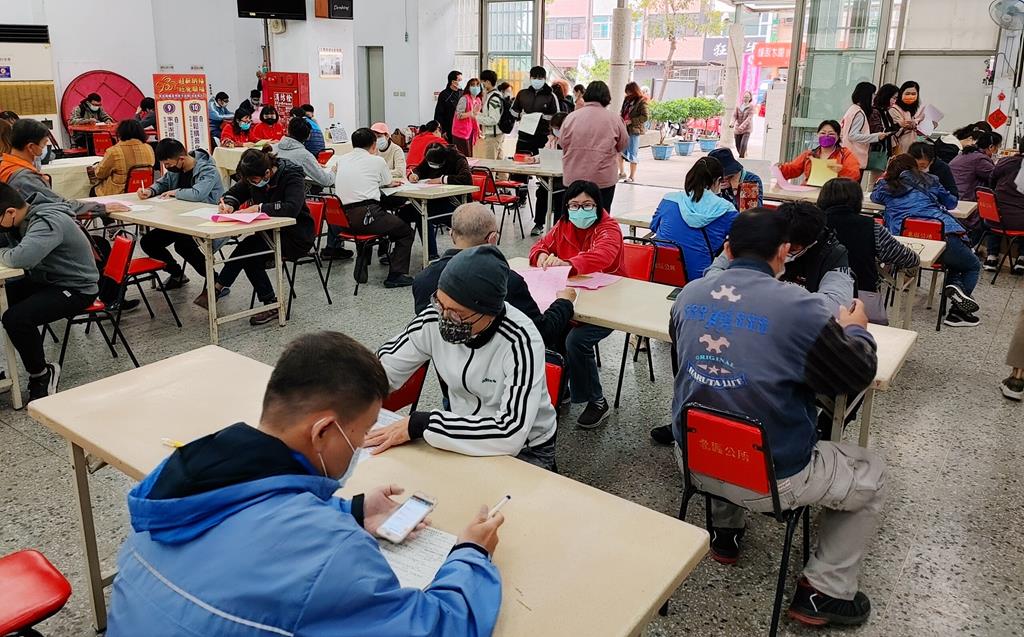 雲嘉南分署助民眾找工作過好 連辦32場徵才近3,400職缺 雲嘉南分署助民眾找工作過好 連辦32場徵才近3,400職缺