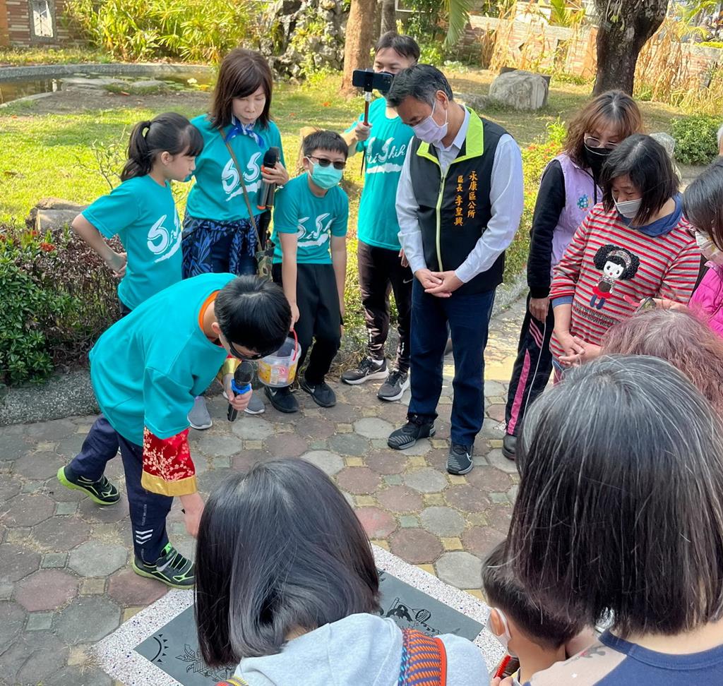 永康區公所辦理擔水餅文化導覽   為廣興宮擔餅節暖身造勢