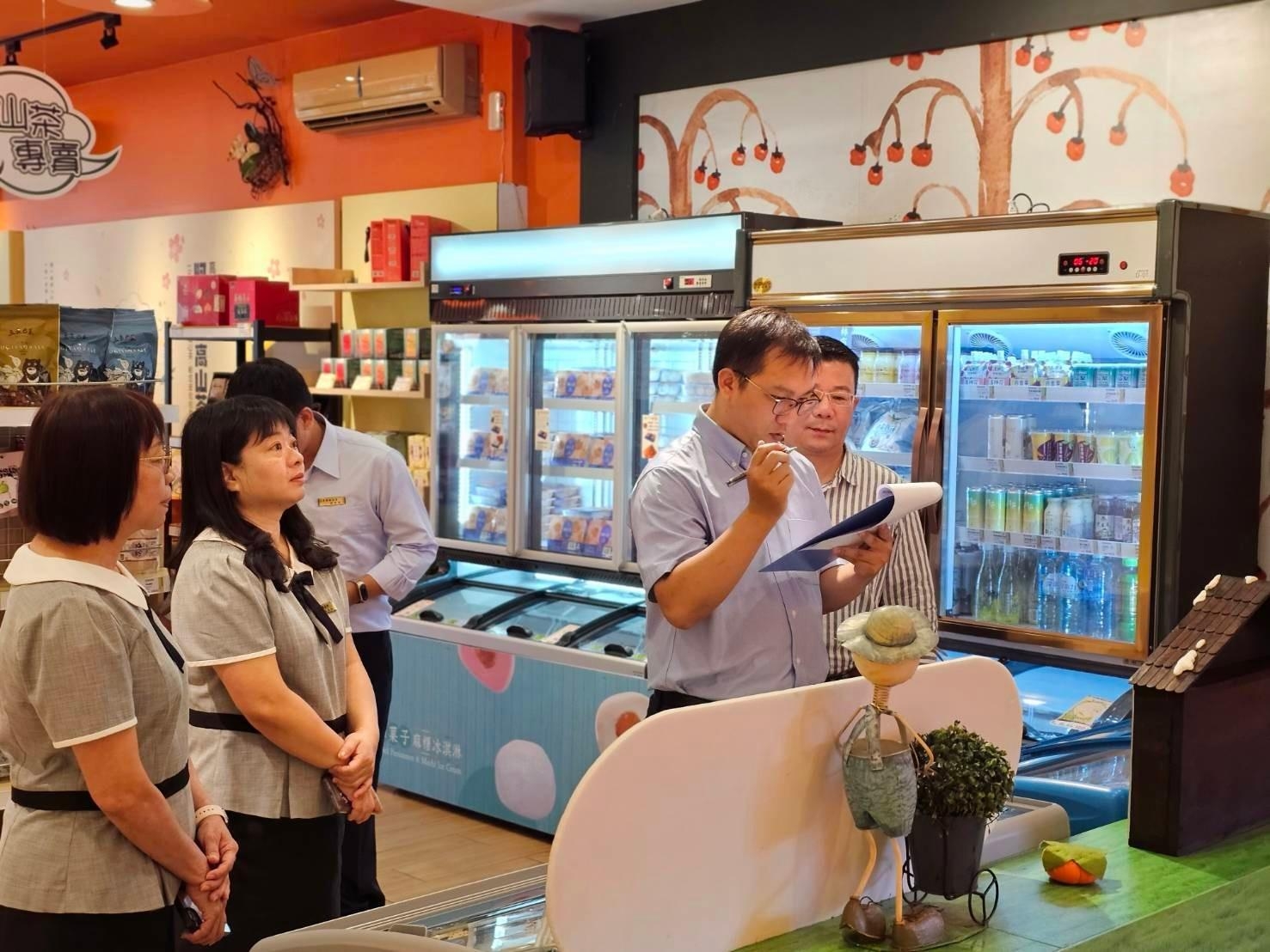 品質國際認證  番路鄉農會飲冰柿茶集展售中心  榮獲全國農會第一家ISQM國際服務品質認證榮耀