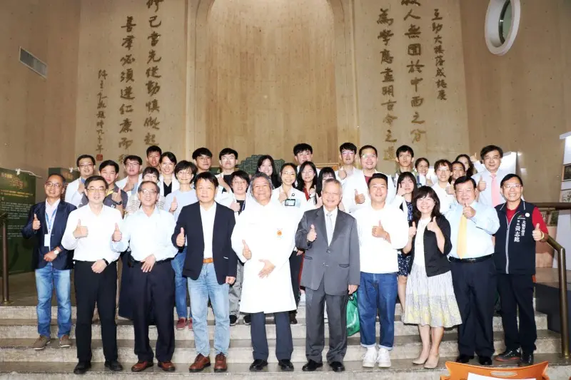 探索科學繪圖奧秘～ 中國醫藥大學立夫中醫藥博物館舉辦「本草圖繪-傳統與現代科學繪圖的美學」特展揭幕，歡迎民眾免費參觀