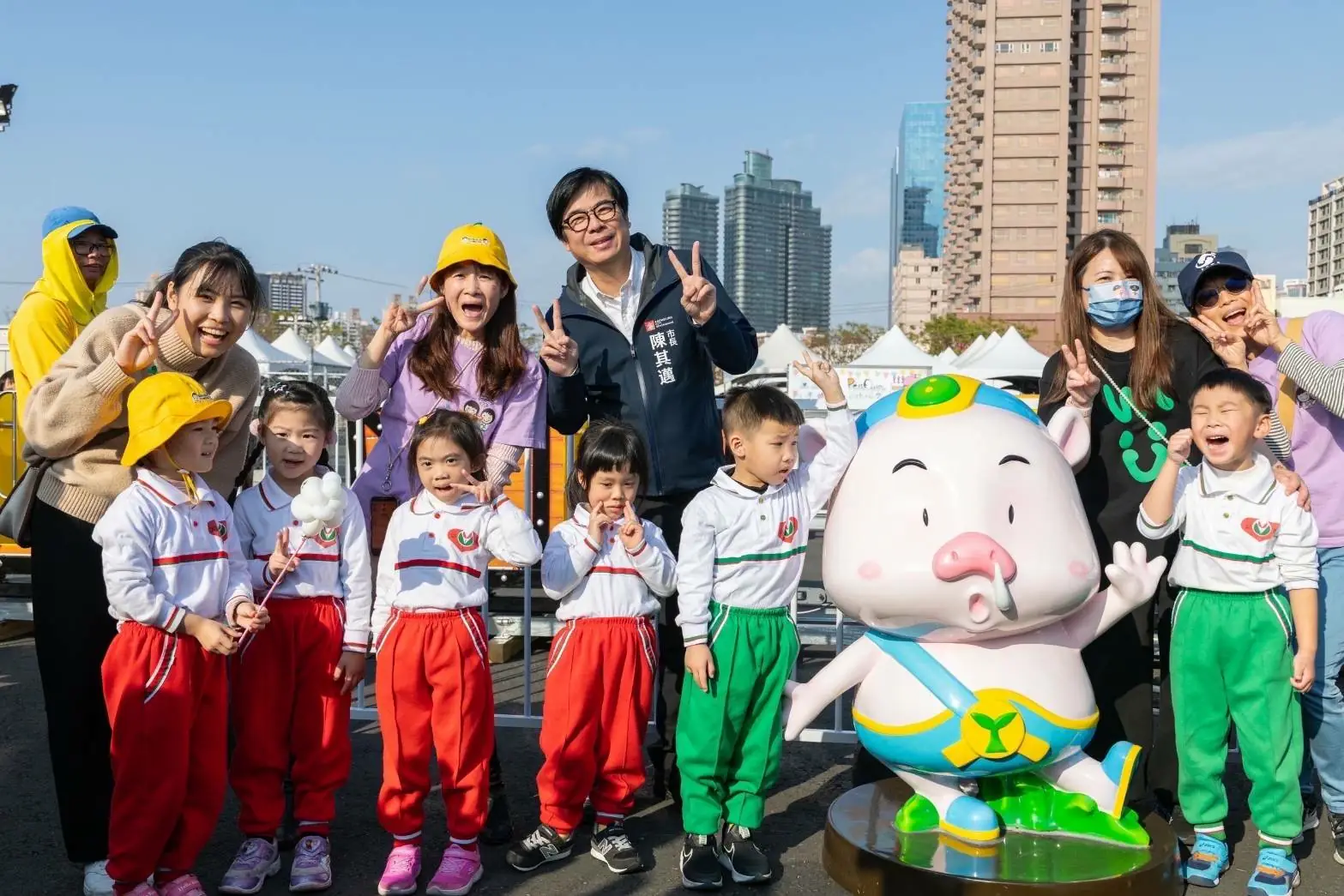 高雄冬日遊樂園登場 25項設施迎旅客歡樂過好年／台新傳媒