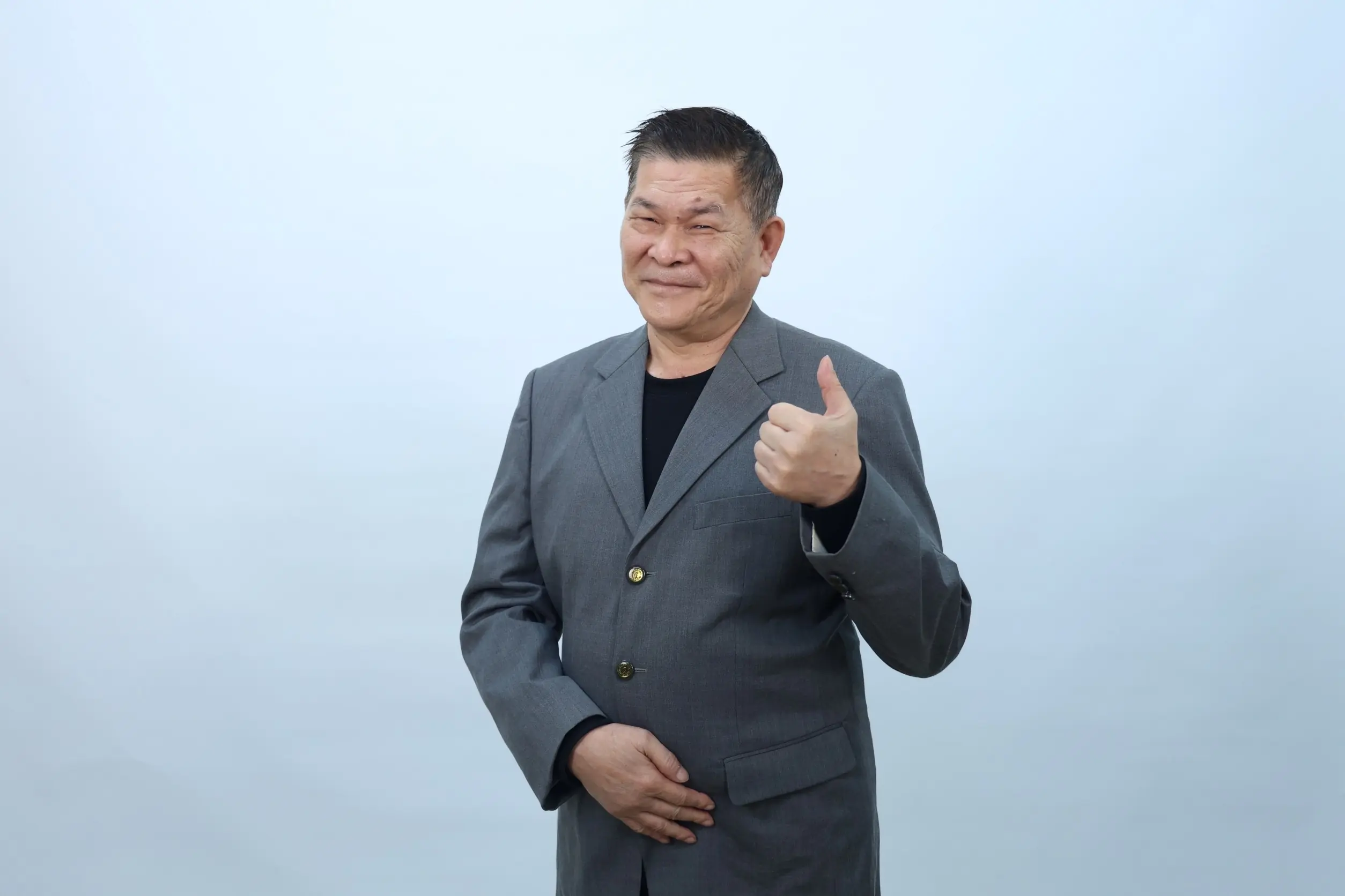 今年高雄藍寶石卡司含金量高 逾百座金獎實力認證