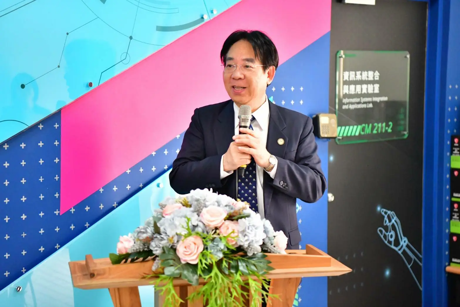 國立屏東科技大學打造AI智慧算力特色教室