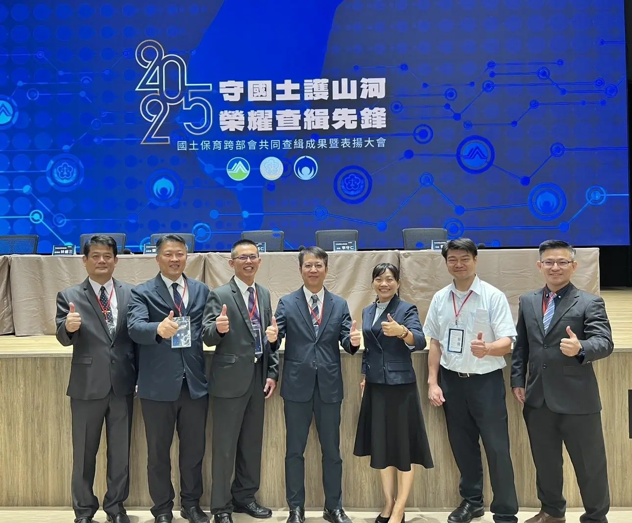 雲林檢警執行「查緝違反廢棄物清理法專案」成果豐碩,有效遏止廢棄物遭任意傾倒之亂象 雲林檢警執行「查緝違反廢棄物清理法專案」成果豐碩,有效遏止廢棄物遭任意傾倒之亂象