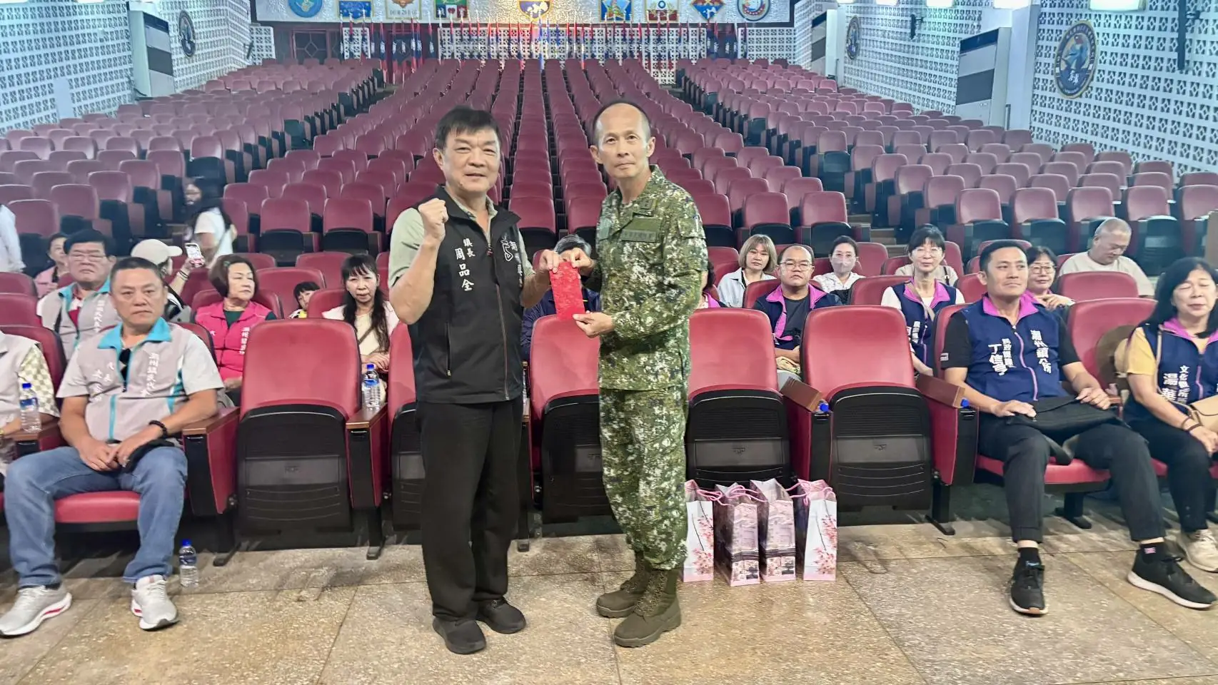 屏東縣潮州鎮公所赴金防部敬軍活動