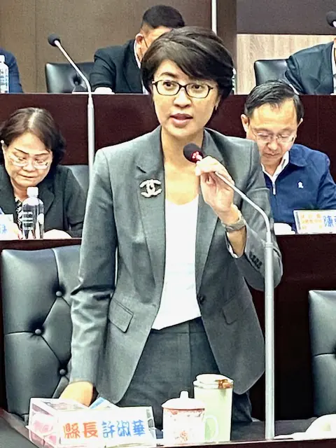 投縣幸福巴士2.0計畫 明年底完成 滿足長者交通需求 投縣幸福巴士2.0計畫 明年底完成 滿足長者交通需求