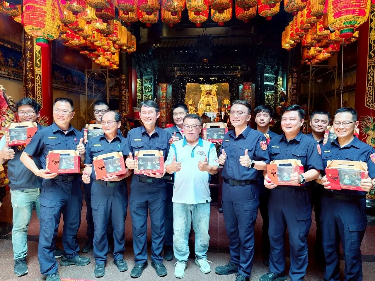 警察節將至!西螺福興宮頒發「太平媽績優員警獎勵金」,慰勞人民保母對社會治安之付出 警察節將至!西螺福興宮頒發「太平媽績優員警獎勵金」,慰勞人民保母對社會治安之付出