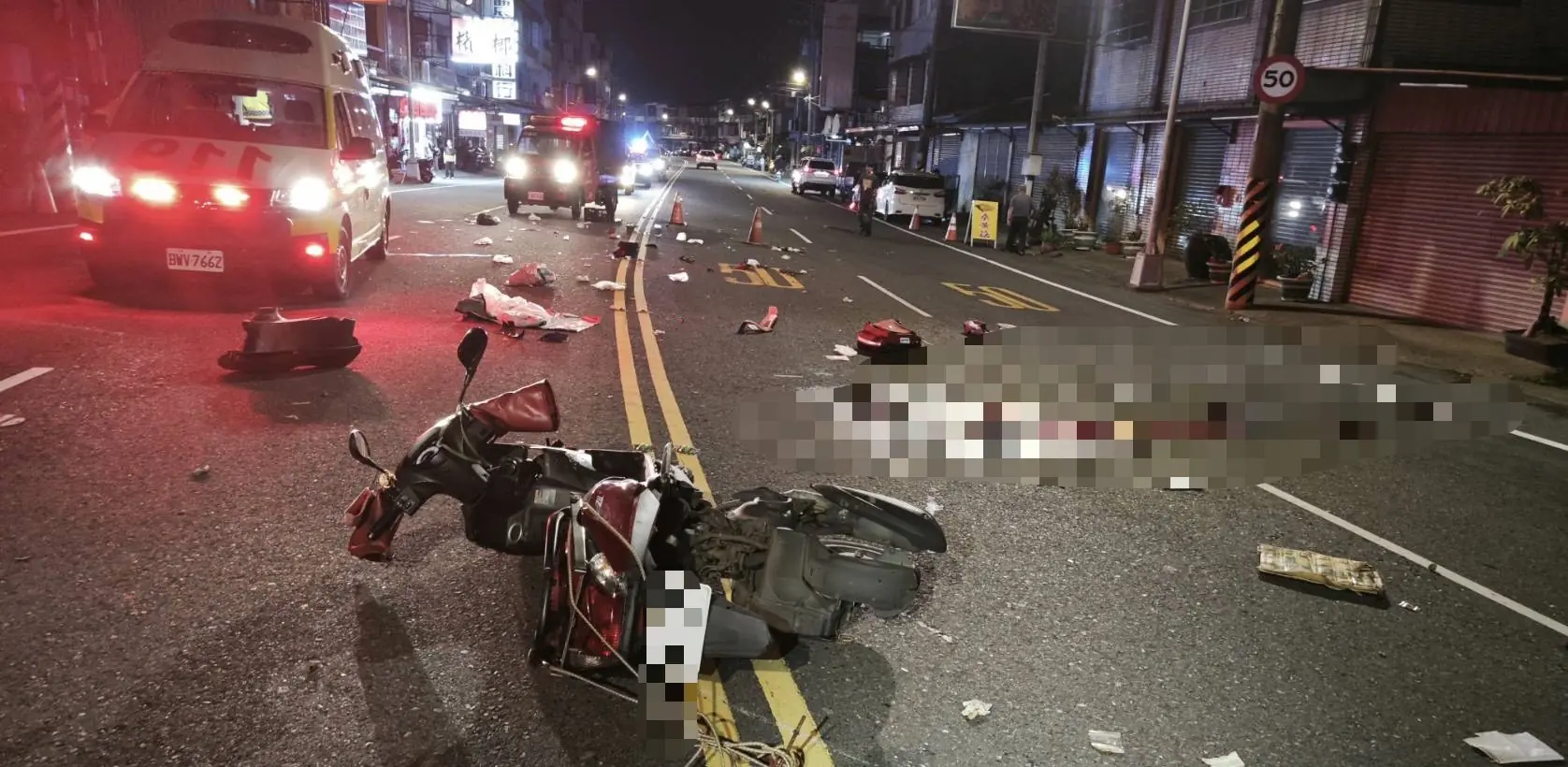 光復節連假阿里山公路台18線車流多  自小客撞倒騎機車老婦送醫不治  中埔警調撥車道疏導管制