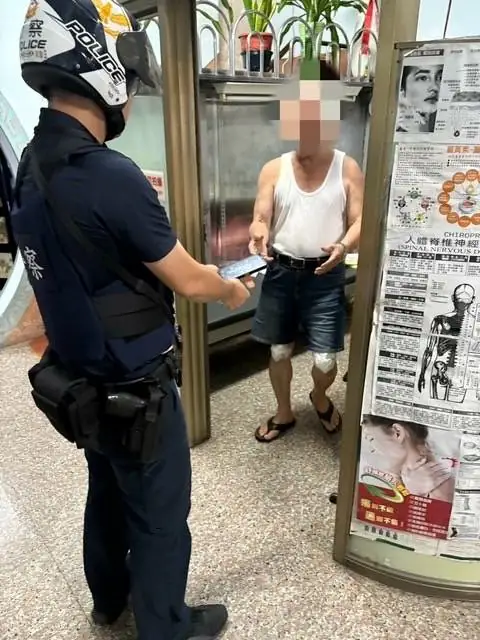 寄送包裹後手機忘記帶走 暖心內埔警親送到府