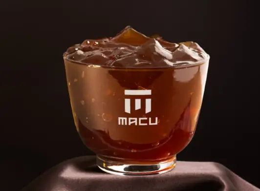 重寫咀嚼系茶飲的深度與美妙 一口紅萱粉粿,嚐到的不是甜,而是茶韻靜落在舌尖 重寫咀嚼系茶飲的深度與美妙 一口紅萱粉粿,嚐到的不是甜,而是茶韻靜落在舌尖