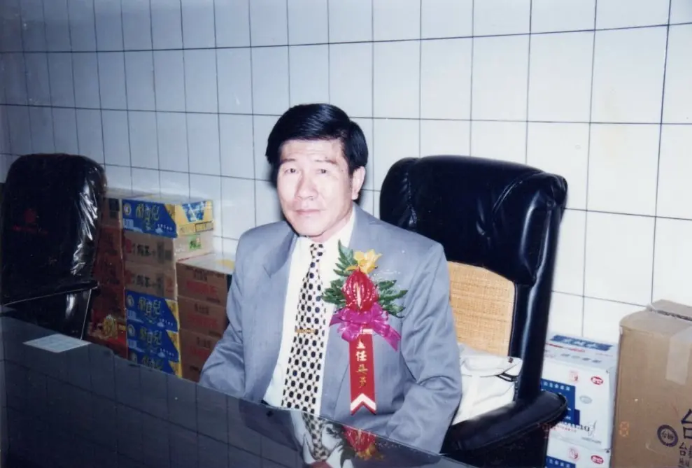 葉添泉一生敬仰神明、修建廟宇，樂於行善