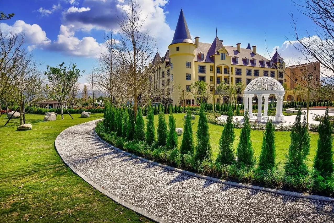 瑞穗天合推一泊二食住宿優惠 雙人入住一泊二食8,800元起 連住再贈天成餐旅大亨桌遊 瑞穗天合推一泊二食住宿優惠 雙人入住一泊二食8,800元起 連住再贈天成餐旅大亨桌遊