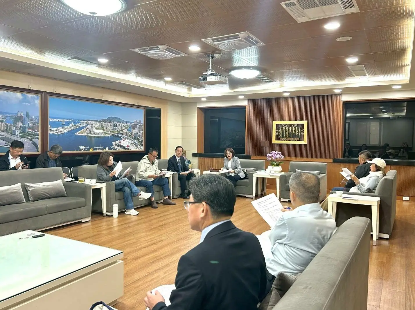 總預算沒審完 高市議會敲定二月再開臨時會 總預算沒審完 高市議會敲定二月再開臨時會