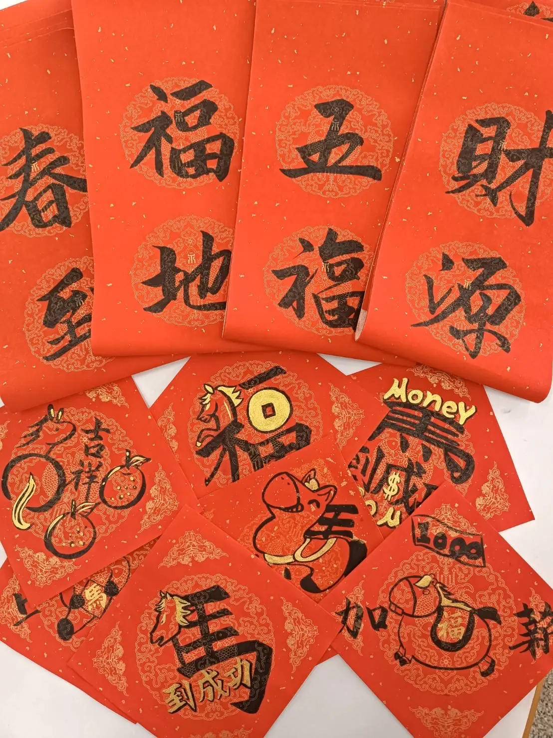 嘉興國中春聯義賣　攜手秀傳送暖迎年