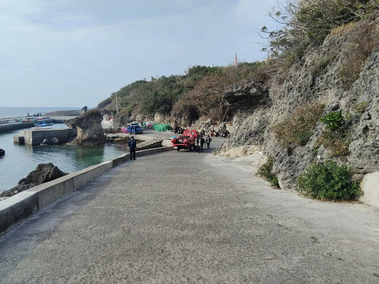 潛水教練獨自下水後失聯屏東消防局搜救中