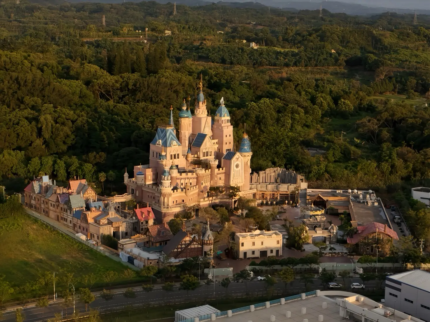 歐樂沃築夢城堡春節系列活動出爐 可可精靈歡樂大遊行 歡樂歐樂幣派對 春節闖關集幣換限定紀念幣 歐樂沃築夢城堡春節系列活動出爐 可可精靈歡樂大遊行 歡樂歐樂幣派對 春節闖關集幣換限定紀念幣