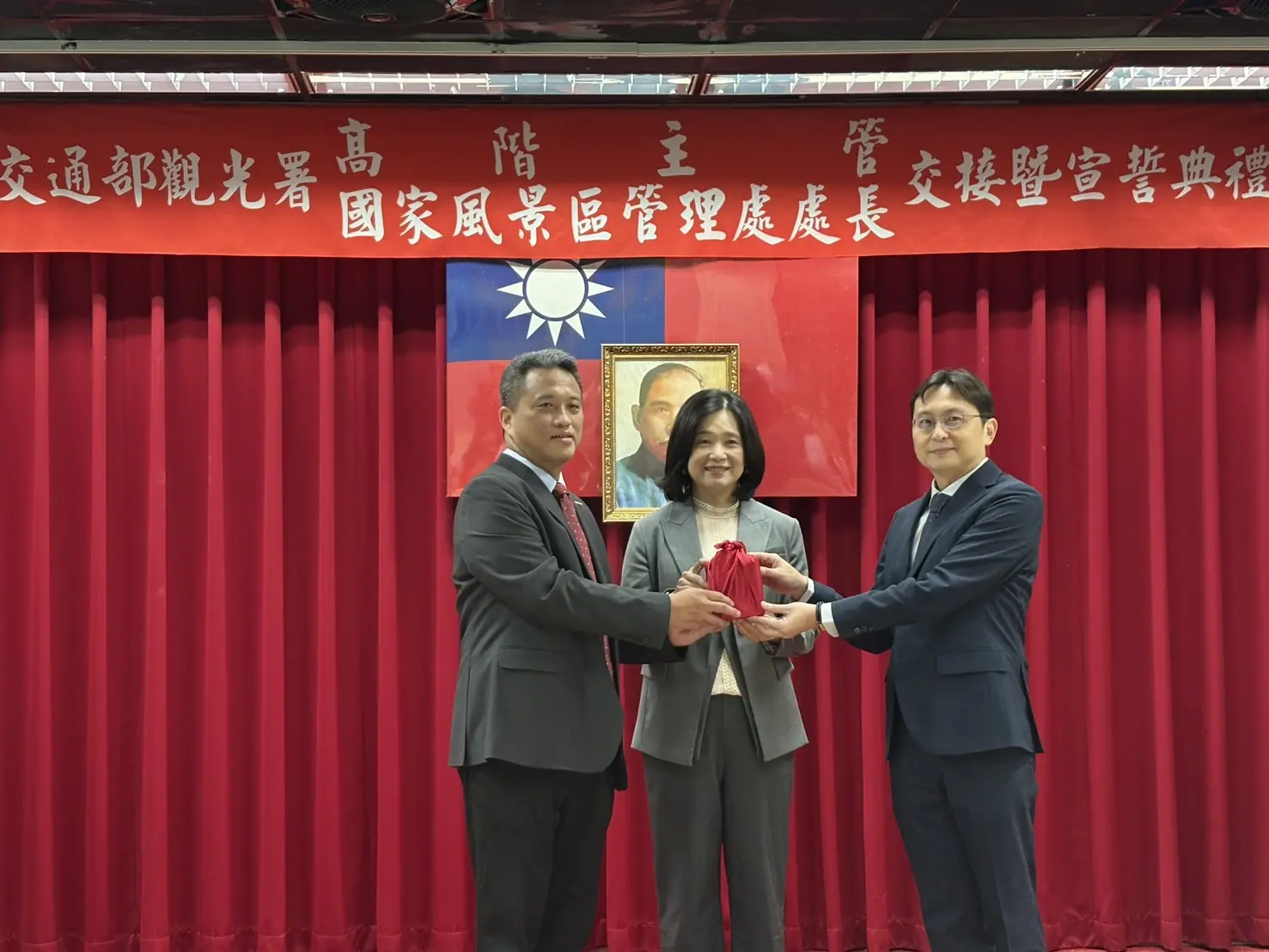 阿里山管理處處長龔峰祥接篆  將攜手地方與產業為阿里山打造更深度與溫度的旅遊體驗  成最璀璨的明珠