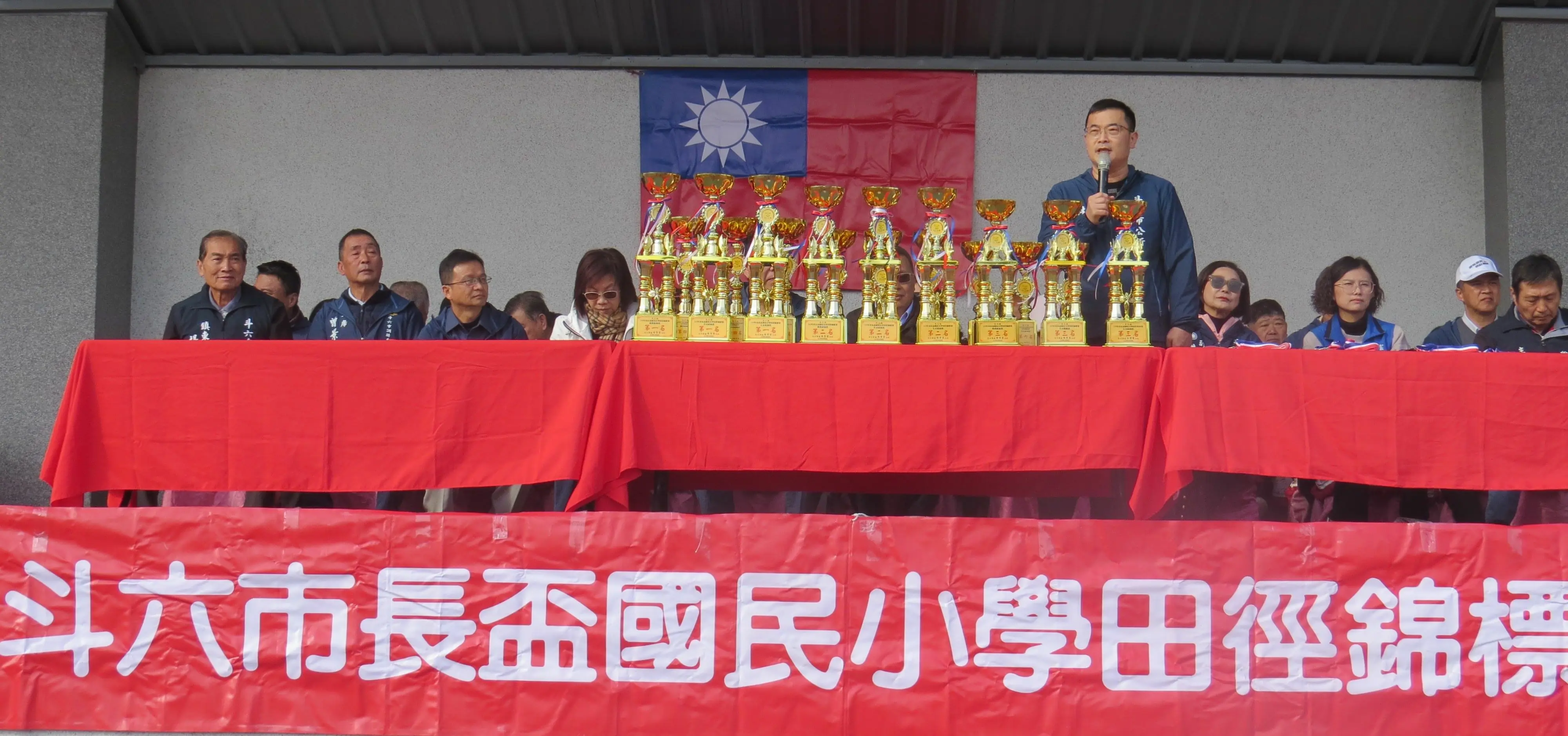 115年斗六市長盃國民小學田徑賽登場，鎮南國小林禹靚、黃琳文二人破大會紀錄