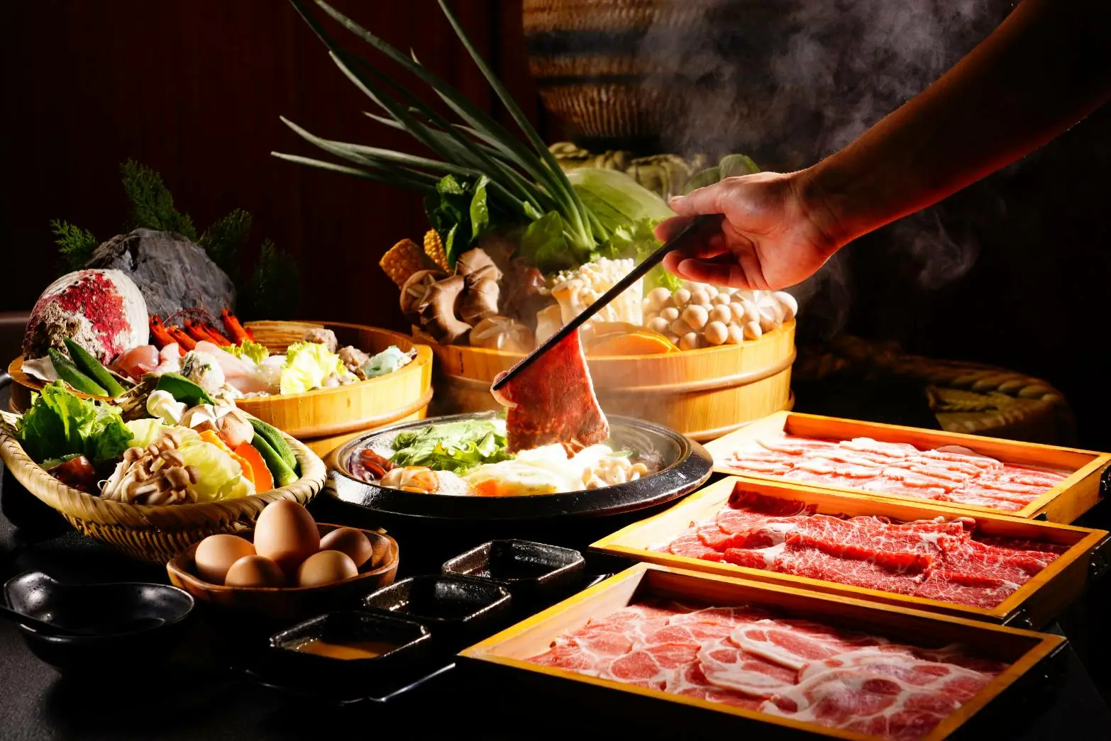 搶春節國旅潮　高雄翰品酒店推出多元年節體驗活動 品日式料理重新營業　團圓住宿與美饌一次滿足