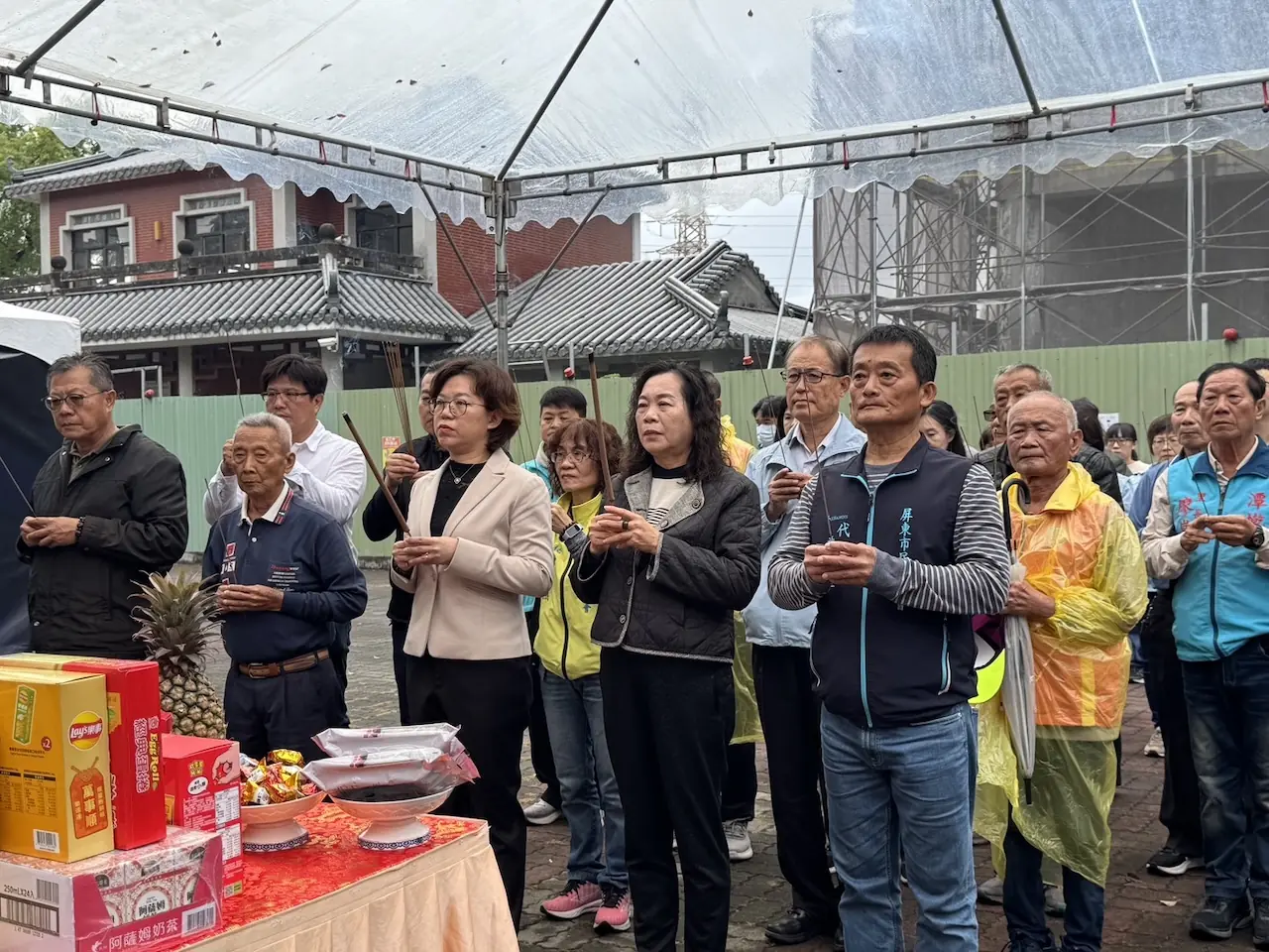 屏市第三納骨塔上樑，2萬餘納骨櫃年底啟用