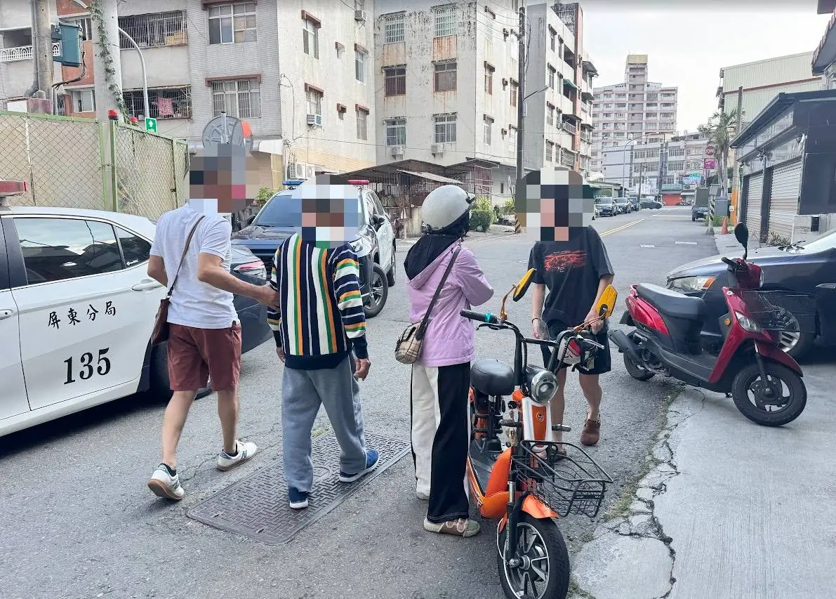 春節失智高齡翁迷失 暖心屏警指引助團圓