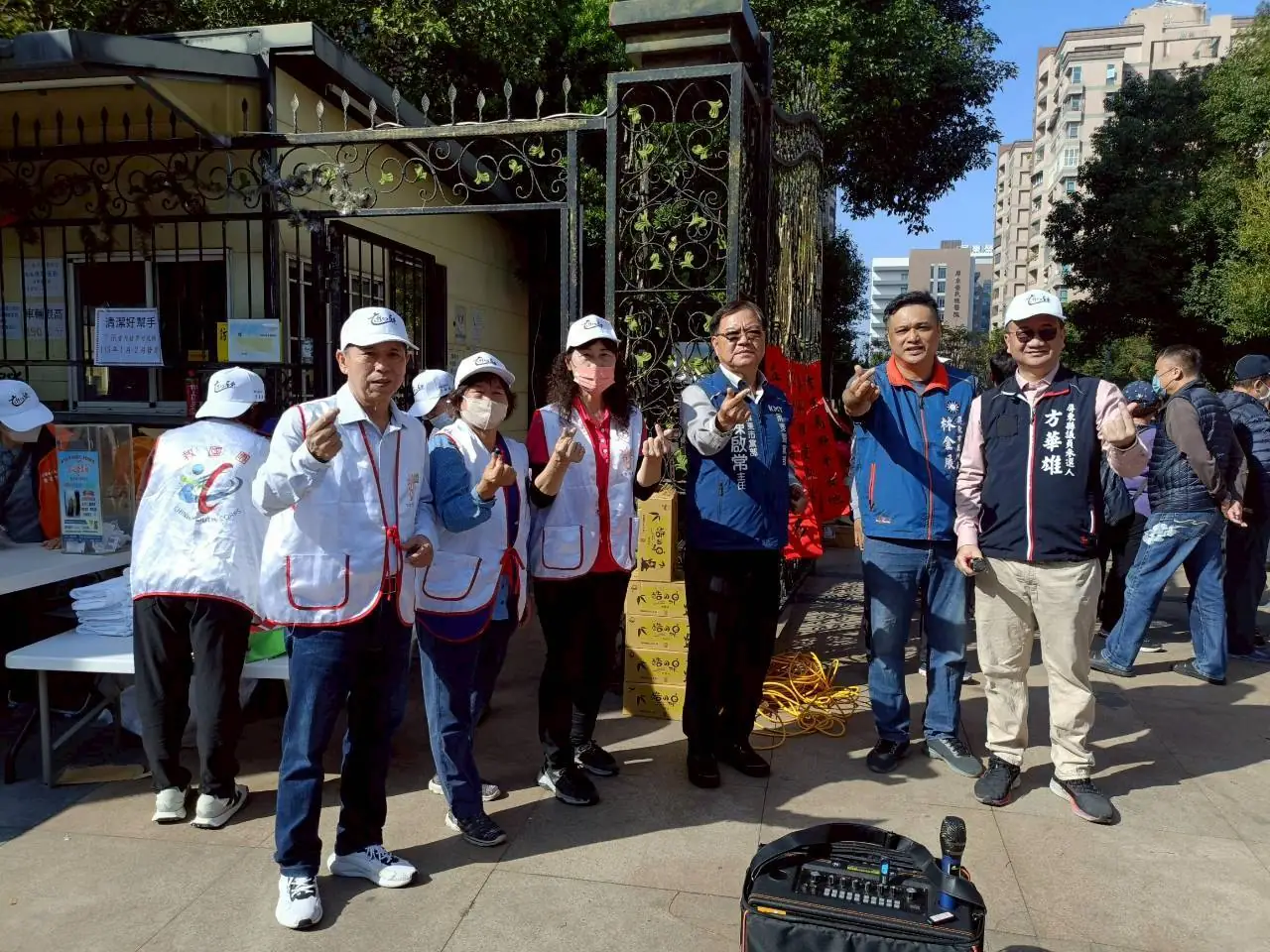 送春聯也送溫暖　救國團屏東市團委會協辦公益活動獲熱烈迴響